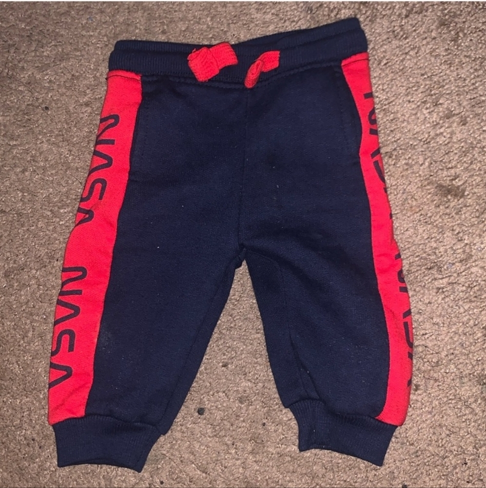LR Scoop 3-6 months